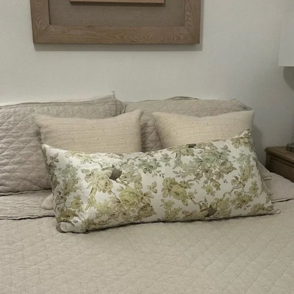 Bella Norte Rosalina Green Floral Lumbar Pillow Cover(insert not included)